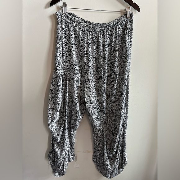 kaliyana Tops - KALIYANA Rayon Polkadot Pants - size 1